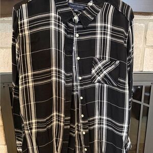 Tommy Hilfiger Women’s Black and White Checkered Shirt